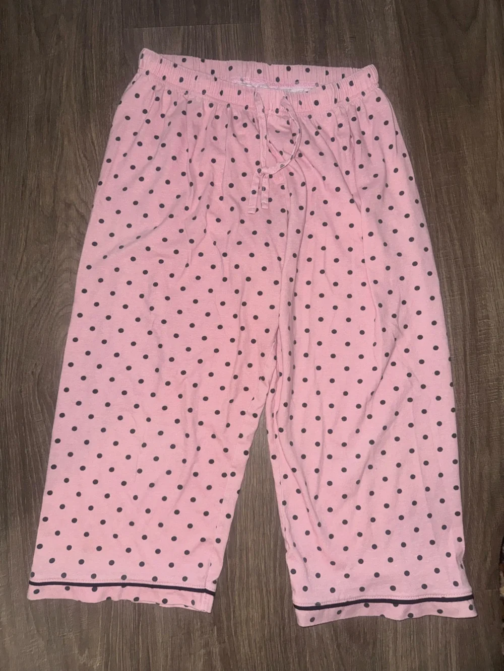 AEROSOLES Pink Pajama Pants with Black Polka Dots